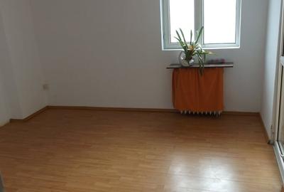 Casă cu 6 camere cu Teren 250 Mp în Antiaeriană - 7