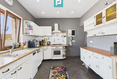 Casă modernă cu 6 camere în Vladimirescu - 2