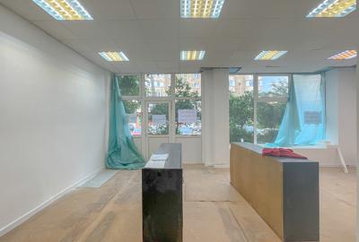 Spatiu comercial, 2 intrari, 82 mp, Noua - 3