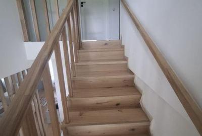 Casă cu 4 camere cu Teren 140 Mp în Sinești - 1