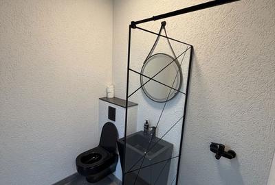 Spațiu comercial, de 370 mp, în Central - 7