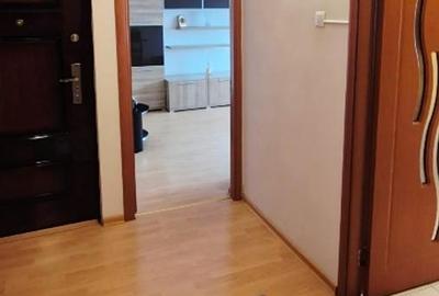 Apartament cu 2 camere decomandat în Km 5 - 11