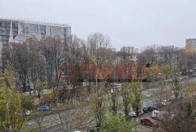 Apartament cu 3 camere decomandat în Brâncoveanu - 10