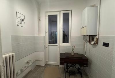 Apartament cu 3 camere semidecomandat în Armeneasca - 13