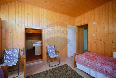 De vanzare Casa de Vacanta cu 3 camere, teren 1146 mp, Budureasa - 16