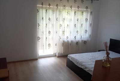 Garsonieră decomandată în Central - 7