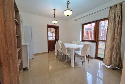 Casă cu 4 camere cu Canalizare în Europa - 2