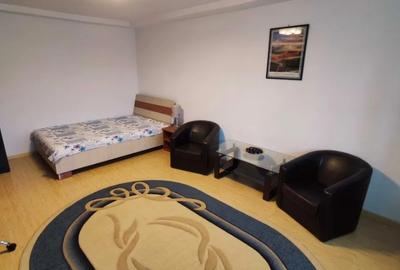 Garsonieră decomandată, mobilată în Trafic Greu - 1