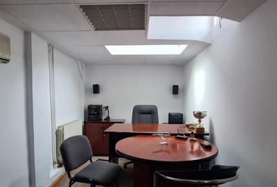 Spatiu birouri Nerva Traian-Primaria Sector 3 - 8