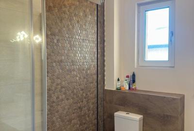 Duplex cu 4 camere cu Teren 168 Mp în Roșu - 7