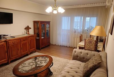 Apartament cu 3 camere decomandat în Central - 4