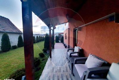 Casă cu 4 camere cu Teren 1378 Mp în Șeica Mică - 16
