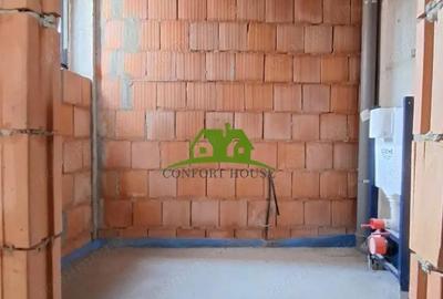 Apartament cu 3 camere decomandat în Traian - 2