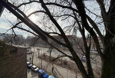 Apartament cu 3 camere decomandat în Aviatorilor - 2