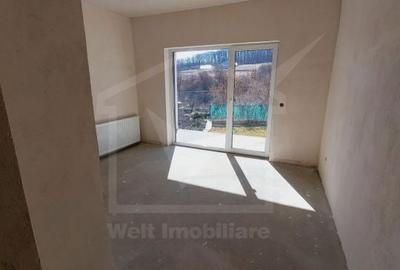 Casă cu 4 camere în Luna - 1