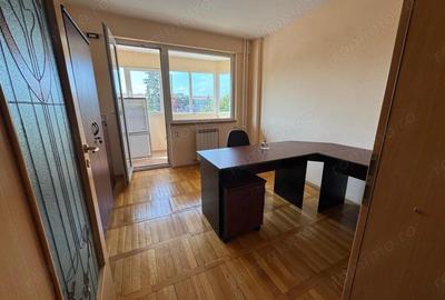 Apartament cu 4 camere semidecomandat în Circumvalațiunii - 2