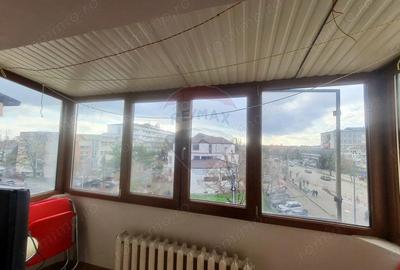 Apartament cu 4 camere de inchiriat langa spitalul judetean - 1