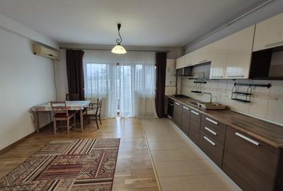 Apartament cu 2 camere semidecomandat, mobilat în Exterior Est