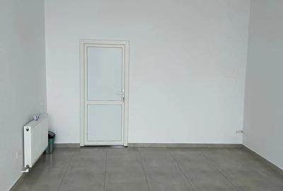 Spațiu comercial, de 50 mp, în Ultracentral - 4