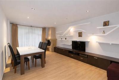 Duplex cu 8 camere cu Canalizare în Central - 2