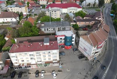 Apartament 2 camere ultracentral Alesd - 11