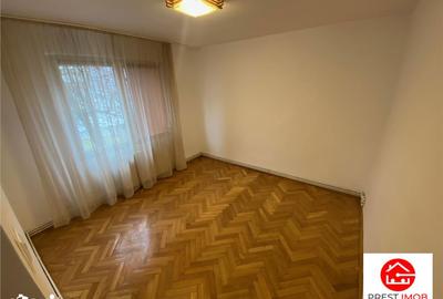 Apartament cu 3 camere decomandat în Tudor - 3