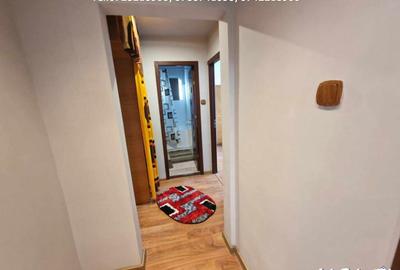 Inchiriere apartament 4 camere, situat in Targu Jiu, Str. - 11