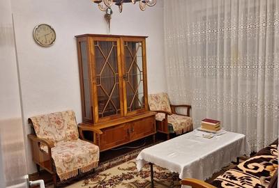 Apartament cu 3 camere semidecomandat în Aluniș - 4