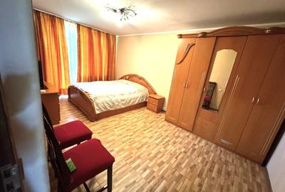 Apartament cu 3 camere decomandat, mobilat în Central - 9