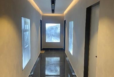 Apartament cu 2 camere decomandat în Tractorul - 5