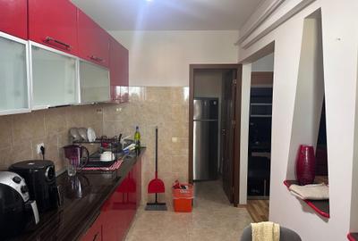 Apartament 2 camere,str.Mircea Voda,etaj 2 - 6