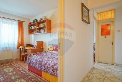 Apartament cu 3 camere decomandat, mobilat în Central - 10