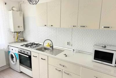 2 camere | Decomandat | Bloc nou | Mobilat ?i utilat | Parcare privata - 2