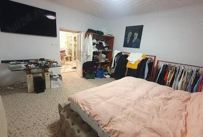 Casă cu 2 camere cu Teren 1000 Mp în Central - 11