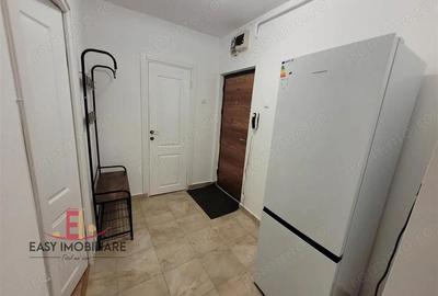 Apartament cu 2 camere decomandat în Cornișa