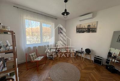 Casa  individuala cu 5 camere, 2 bai si beci in zona Blascovici - 1