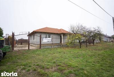 Casă cu 3 camere cu Teren 752 Mp în Girișu de Criș - 8