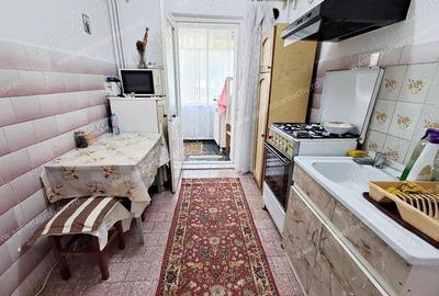 Apartament cu 2 camere Micro 21, parter, centrala termica - 7