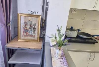 Garsonieră decomandată în Micro 20 - 6