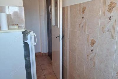 Apartament cu 2 camere semidecomandat în 14 Mai - 2