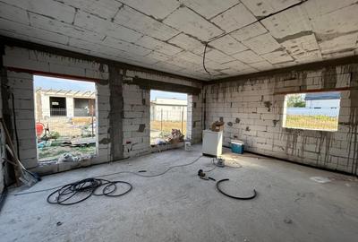 Casa plan parter, la rosu, 380 MP, 110 MP utili, Preajba - 8