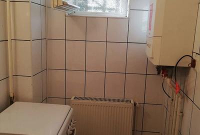 Apartament cu 2 camere decomandat în Drăgășani - 10