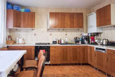 Casa spa?ioasa de vanzare Strada Republicii nr. 1... - 3