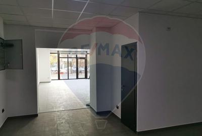 Spa?iu comercial de 82mp de inchiriat in zona Calea Bu... - 1