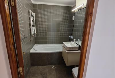 Apartament cu 3 camere decomandat, mobilat în Faleza Nord - 10