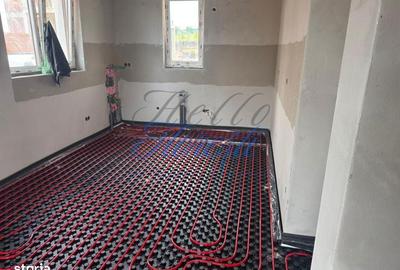 Casă cu 4 camere în Dezmir