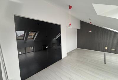 Spatiu comercial cu 4 incaperi 110 mp, situat in zona Aurel Vlaicu - 4