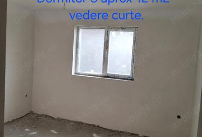 Casă cu 5 camere în Central - 2