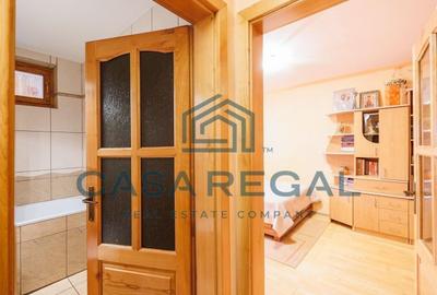 De vanzare, aparatemnt 2 camere, semimobilat, cu loc de parcare, b-dul Dacia - 6