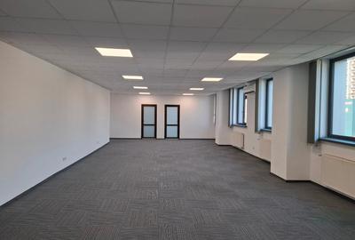 Spatiu birou , 372 m2- 250m2-190m2, vis a vis de  Palas - 3